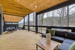 Indoor Pool Hot Tub Firepit Theater All-season Retreat Kings Crown by 