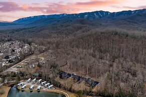 Indoor Pool Hot Tub Firepit Theater All-season Retreat Kings Crown by 