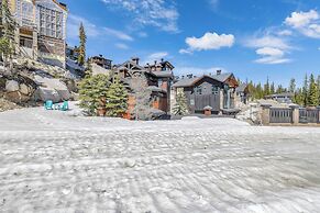 Snow Therapy Chalet Ski In Out & Hot Tub