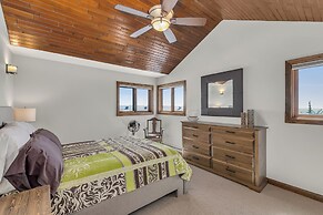 Snow Therapy Chalet Ski In Out & Hot Tub