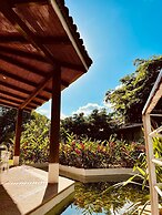 Asclepios Wellness & Healing Retreat