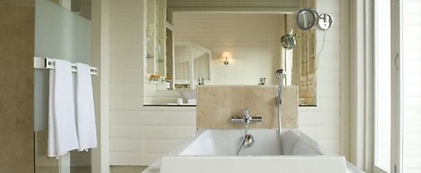 Asclepios Wellness & Healing Retreat