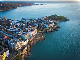 Sandy Steps - 1 Bedroom Apartment - Tenby