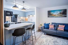 Sandy Steps - 1 Bedroom Apartment - Tenby