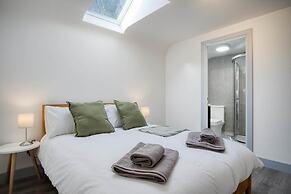 Sandy Steps - 1 Bedroom Apartment - Tenby