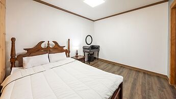 Geoje Come and Stay Pension