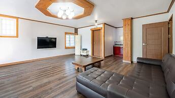 Geoje Come and Stay Pension