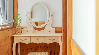 Geoje Come and Stay Pension