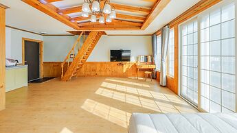 Geoje Come and Stay Pension