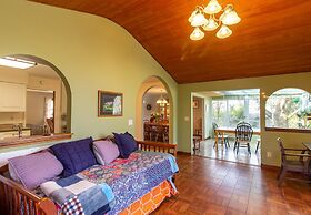 6 Bedrooms House w Hot Tub Deck Pool Table