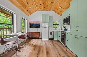 Group Getaway Modern Cabins Sleep 16 Gatlinburg