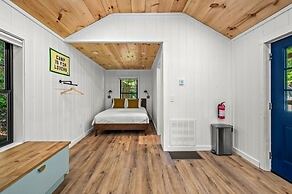 Group Getaway Modern Cabins Sleep 16 Gatlinburg