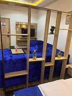 HP LUXURY HOTEL and SUITES