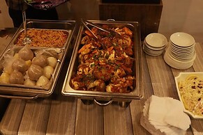 HP LUXURY HOTEL and SUITES