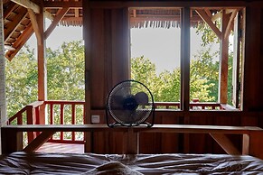 Six Degrees Off-Grid