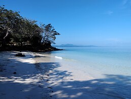 Six Degrees Off-Grid