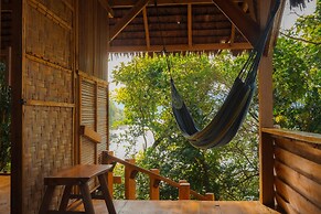 Six Degrees Off-Grid