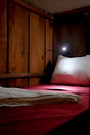 Six Degrees Off-Grid