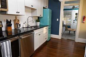 The Winona House - Boutique Hotel Near Downtown