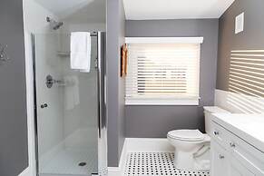 The Winona House - Boutique Hotel Near Downtown