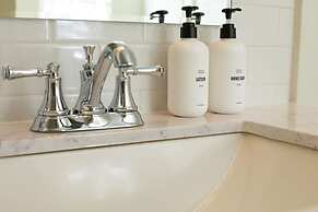 The Winona House - Boutique Hotel Near Downtown