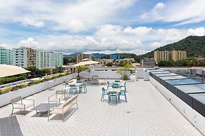 The Stylish Condo by Acomodo