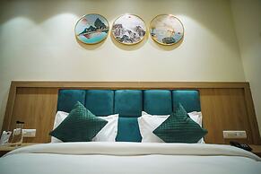 Uno Premium Dalhousie