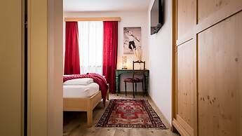 Am Schloss Guest House