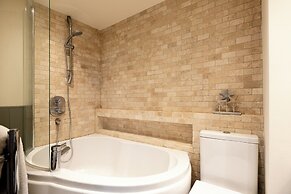 Coach House - Lovely Home in Cheltenham