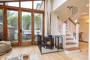 Coach House - Lovely Home in Cheltenham