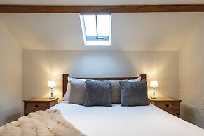 Coach House - Lovely Home in Cheltenham