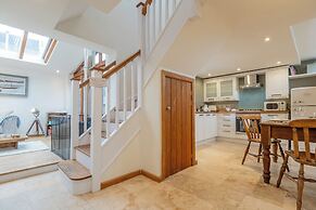 Coach House - Lovely Home in Cheltenham