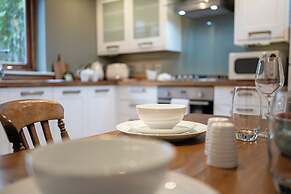 Coach House - Lovely Home in Cheltenham