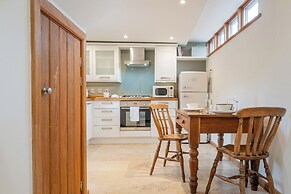 Coach House - Lovely Home in Cheltenham