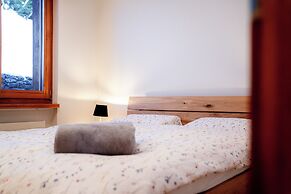 Alpine Mountains Retreat by Sea N' Rent