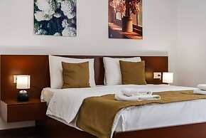 Cozy Studio With Pool Beach Access - Lulebora