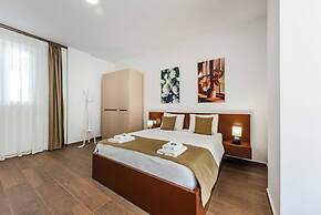 Cozy Studio With Pool Beach Access - Lulebora