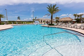 Amazing 4bdr Near Parks w Pool