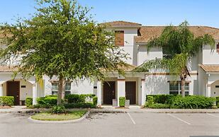 Amazing 4bdr Near Parks w Pool