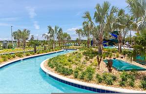 Amazing 4bdr Near Parks w Pool