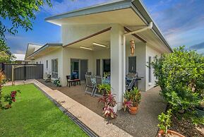 Zen Aqua Vista Workspace BBQ Private Lawn