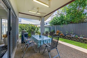 Zen Aqua Vista Workspace BBQ Private Lawn