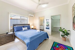 Zen Aqua Vista Workspace BBQ Private Lawn