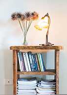 Zen Aqua Vista Workspace BBQ Private Lawn