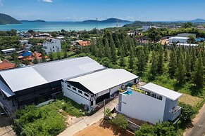 4-Storey Villa Mare with Seaview Pool