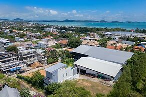 4-Storey Villa Mare with Seaview Pool