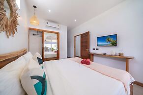 4-Storey Villa Mare with Seaview Pool