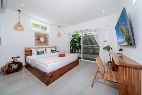 4-Storey Villa Mare with Seaview Pool