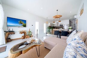 4-Storey Villa Mare with Seaview Pool