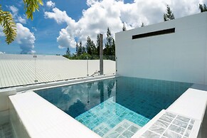 4-Storey Villa Mare with Seaview Pool